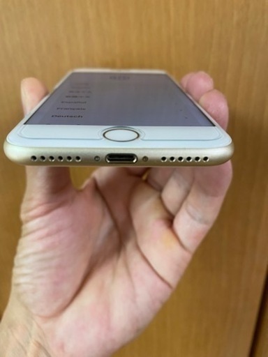 iPhone7  128GB ゴールド　ソフトバンク　更に値下げしました。