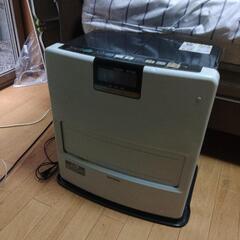コロナ石油ファンヒーター　無料