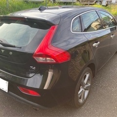 車検ほぼ2年　かなり綺麗なV40  キズもほとんどありません　一週間だけ出品の画像