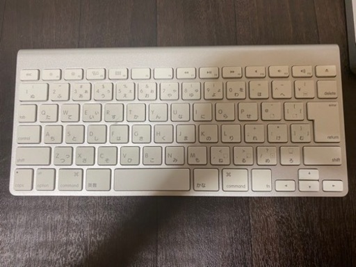 【売約済】iMac (21.5インチ, Late 2012) 本体+電源コード+キーボード付き