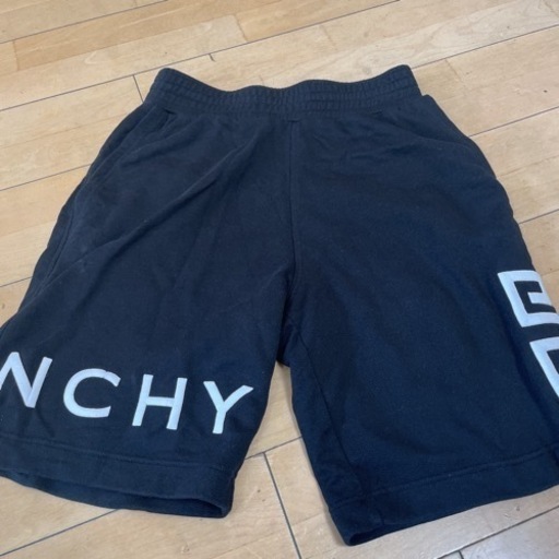 ジバンシィ　ジバンシー　Sサイズ　ショートパンツ  ハーフパンツ