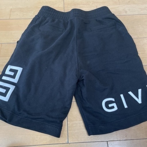 ジバンシィ　ジバンシー　Sサイズ　ショートパンツ  ハーフパンツ 