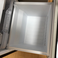 三菱　冷蔵庫　2016年146Lの画像