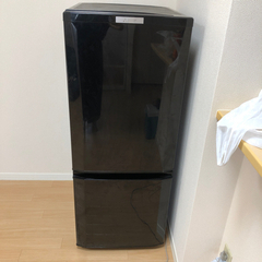 三菱　冷蔵庫　2016年146Lの画像