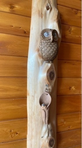 木製ふくろう飾り　流木風壁飾り