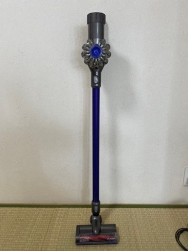 【値下げ】掃除機 ダイソンDC62 中古 お売りします。