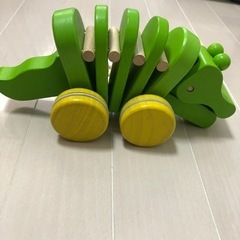 【値引中】PLAN TOYS プラントイズ　ダンシングアリゲーター　ワニ　木のおもちゃの画像