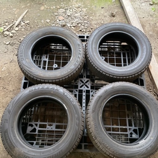 バリ溝 2020年製　165/70r14  ブリザック　VRX2 4本