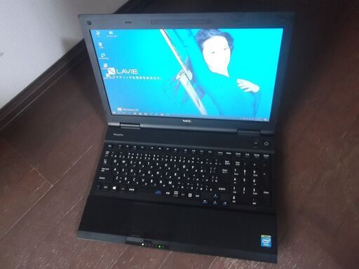 1000号　ノートパソコン　バッテリー約１時間45分表示