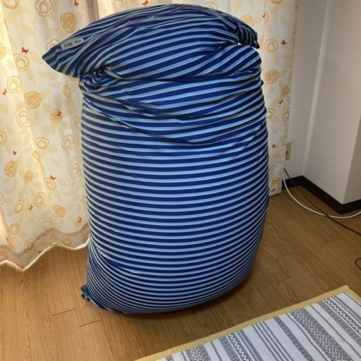 ヨギボーマックス