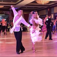 若者に人気の社交ダンス・ダンススポーツ教室参加者募集！