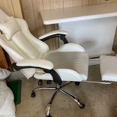※お洒落　ゲーミングチェアの画像