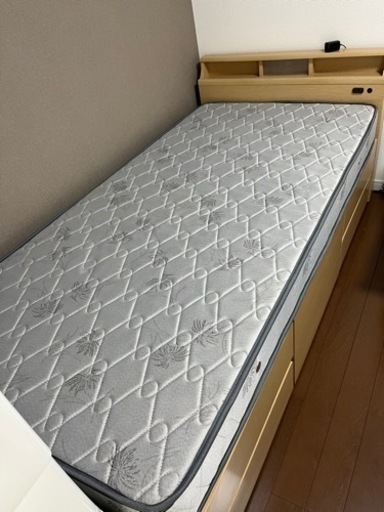【美品】収納付きチェストベッド　（売却者決定）