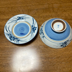 お茶碗お皿セットの画像