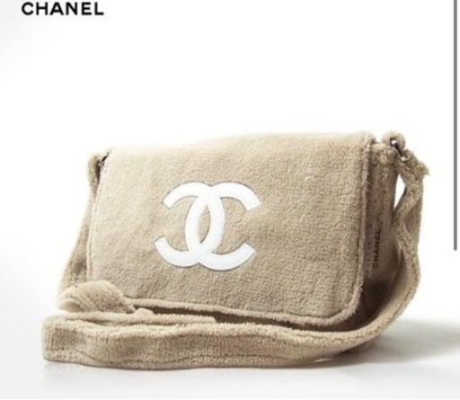 CHANEL ファーバッグ?