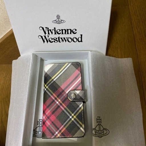 ヴィヴィアンのスマホケース　新品
