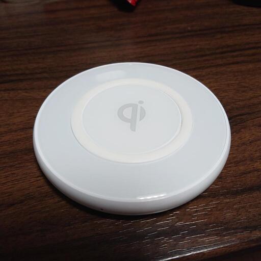 ワイヤレス充電パッド