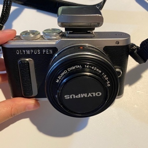 Olympus カメラ E·PL8 