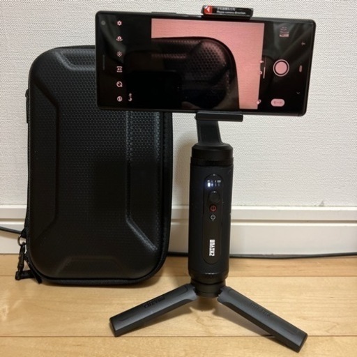 スマートフォン用ジンバルです。