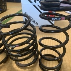MH34S ダウンサススプリングの画像
