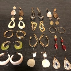 ピアス、ネックレス、バレッタ(中古)の画像