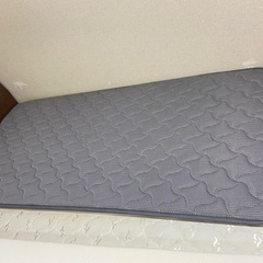 【取引中】マットレス　ダブル