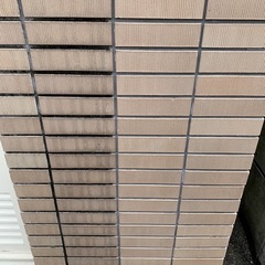 外壁タイルの高圧洗浄　綺麗にするお仕事です！の画像