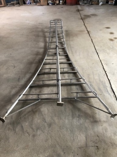 【取引確定済】剪定用梯子　ハシゴ　三脚　脚立　アルミ