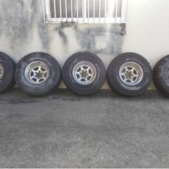 タイヤの画像