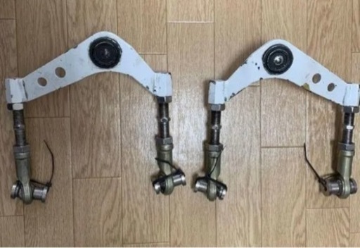 18クラウンアッパーアーム