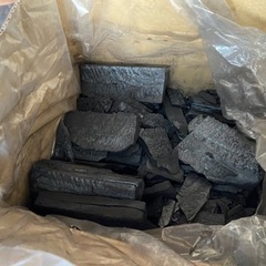 【値下げ】木炭&着火剤　バーベキュー用　6キロ（7割くらいあります）の画像