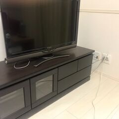 テレビ32型、レコーダー（DVD再生×）の2点セットです。（値下...