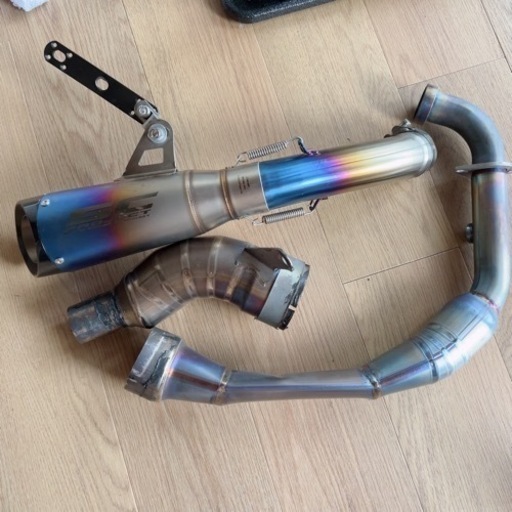 390duke 2021マフラー