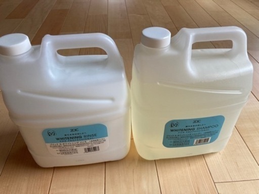 ★超お得！★新品ZOIC ゾイック ホワイトニングシャンプー、リンス 4L（犬猫用リンス/犬猫用コンディショナー