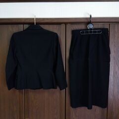 昭和レトロ　春秋レディーススーツ４の画像