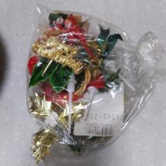 ケーキ型 エンゼル型とクリスマスの飾りの画像