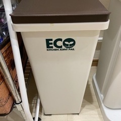 ダストボックス