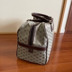 ボストンバッグ　布の画像
