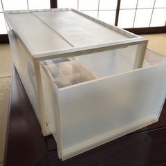【お渡し先確定】【お譲りします】押し入れ収納　衣装ケースの画像