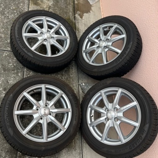 フィットアルミホイール15インチタイヤセット185/60R15