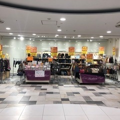 簡単な接客販売　日当10000円　交通費支給の画像