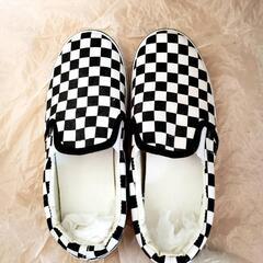 格安‼️お買い得‼️👟日本完売 フィラEazyスニーカーシューズ...