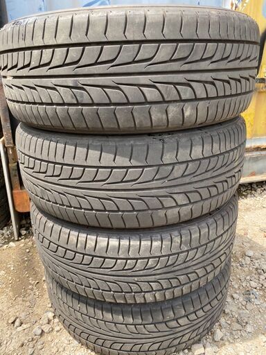 ブリヂストン FIRESTONE FIREHAWK WIDE OVAL 215/60R17 96H タイヤのみ4本