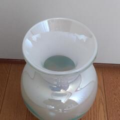 花瓶(ガラス製品)の画像