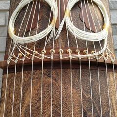 【あげます】練習用お琴　１３弦の画像