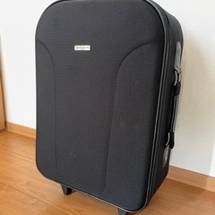 キャリーケース 黒 バッグ