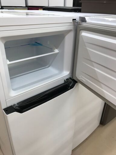 ✨ハイセンス　冷蔵庫　HR-B1201　18年式　120L　未使用✨うるま市田場✨
