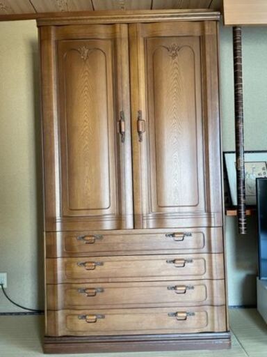府中家具 高級家具 桐タンス 婚礼家具 着物収納用タンス 2分割できる収納