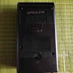 昭和レトロカセットテープレコーダーの画像