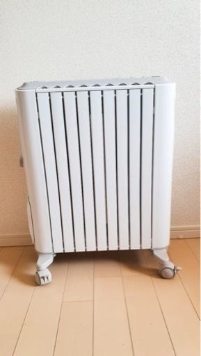 デロンギオイルヒーター RHJ75V0915-GY